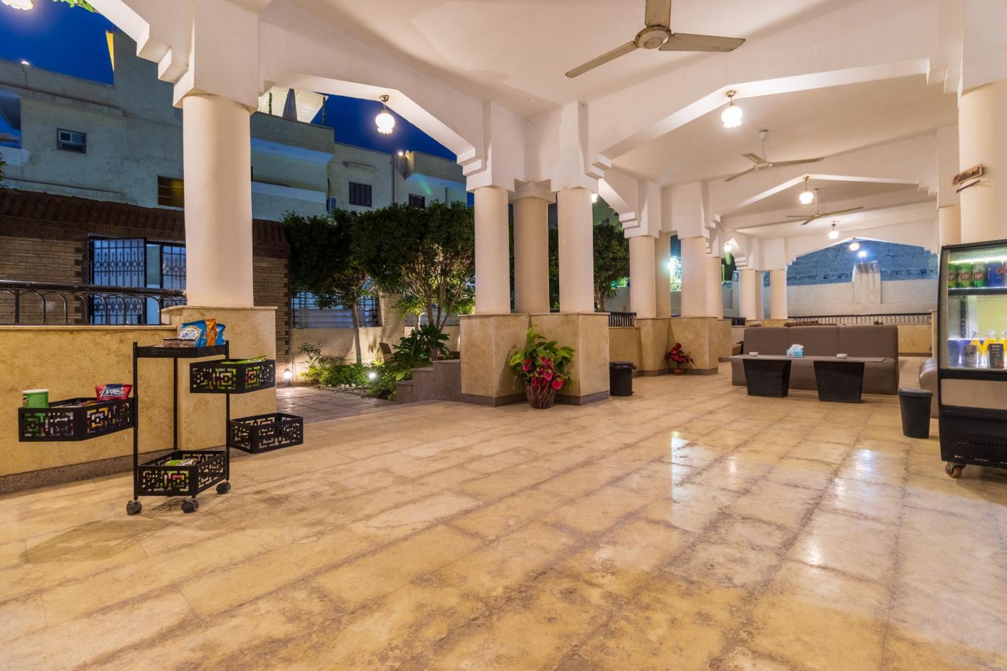 The Grand Pyramids View Hotel Kafrat al Jabal Экстерьер фото